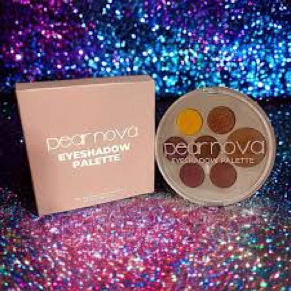 Pear Nova Eyeshadow Palette - Picture 3 of 4